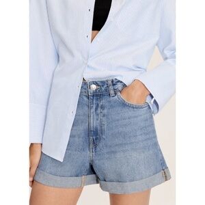 MANGO I NWT Women's Plus Medium Wash Jean Shorts